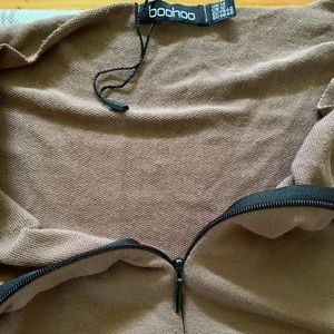 Boohoo cropped sweatshirt